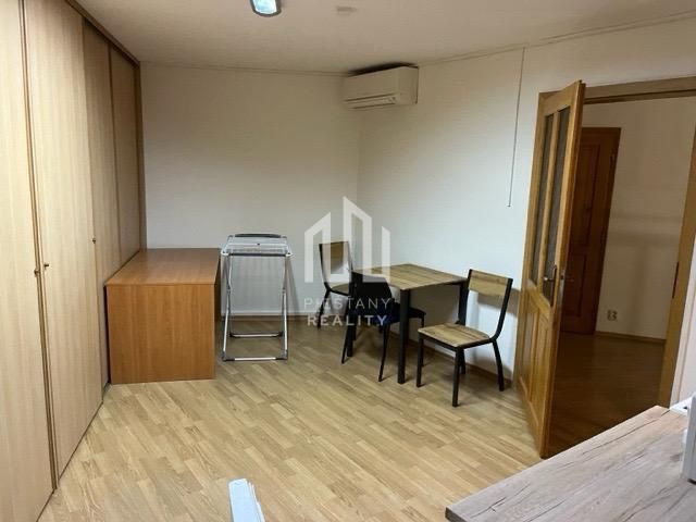 VÝRAZNÁ ZĽAVA nehnuteľnosť v centre Piešťan stabilný prí - 20