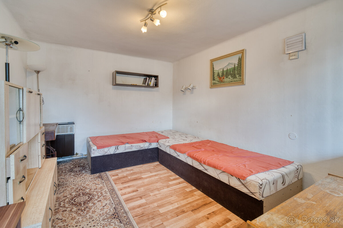 Na predaj rodinný dom v obci Pata - 20