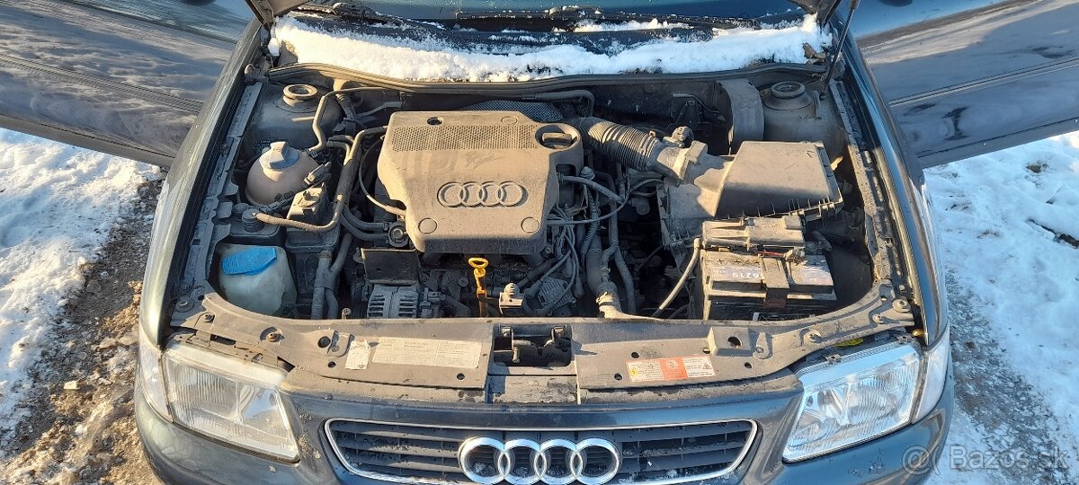 Audi A4 2,5 TDI - Audi A3 1,6 Benzín - 20