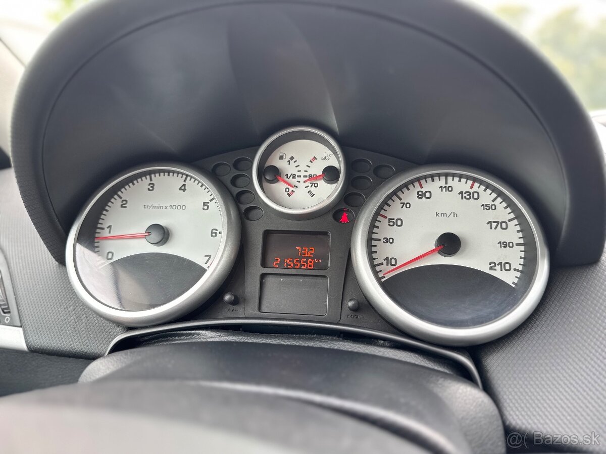 Peugeot 207 1.4i 16v Nová STK - 20