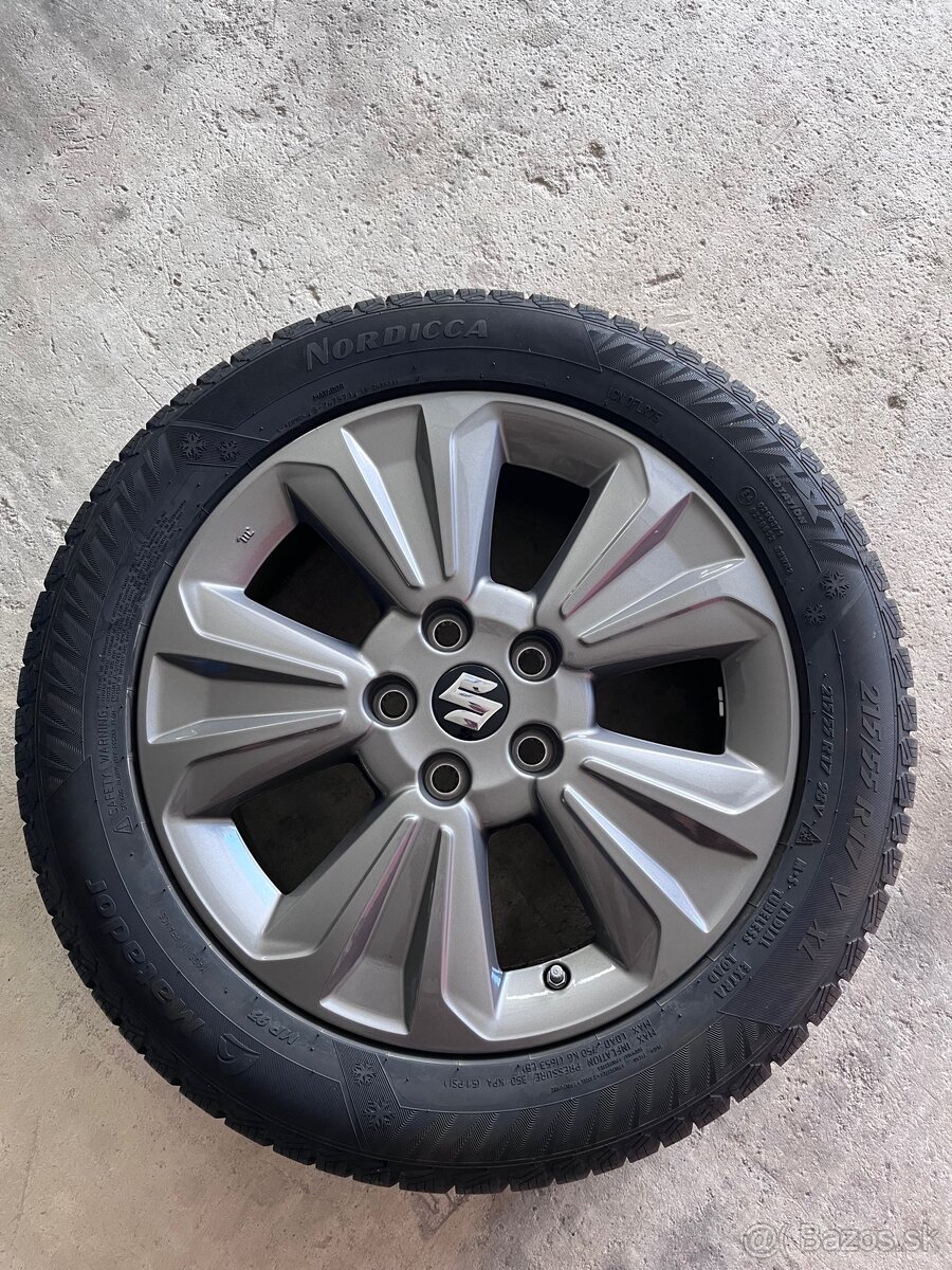 Suzuki Vitara 2025 - 20