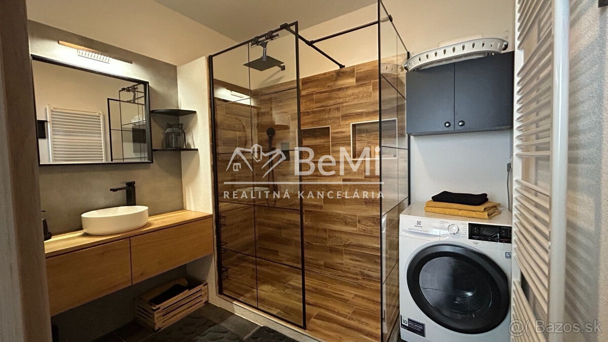 3 izbový byt, Banská Bystrica, terasa, vírivka, parkovaníe - 20