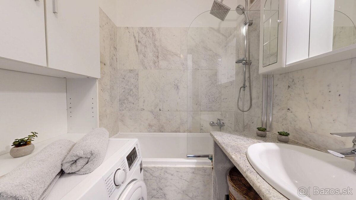 NOVÁ CENA - Komfortné bývanie v centre Šurian, MDŽ – 3 izbov - 20