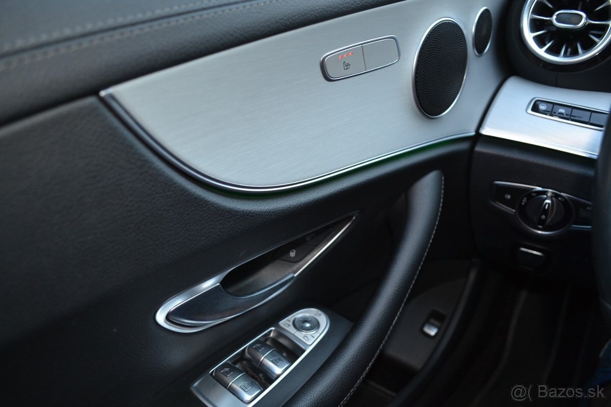 Mercedes-Benz E trieda Kupé 300d - 20