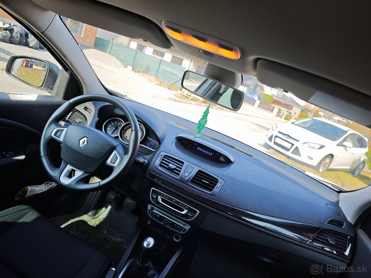 Mégane 1.6 16V Advantage - 20