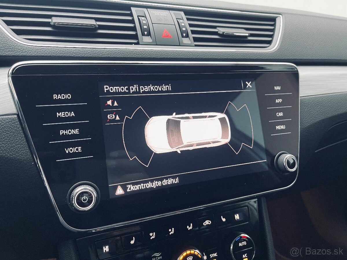 Škoda Superb Combi 2.0TDI Style 2021 - 20