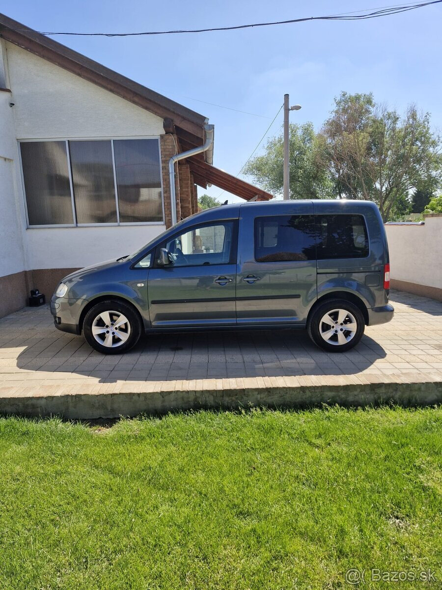 VOLKSWAGEN CADDY Life 1.9TDi - 20
