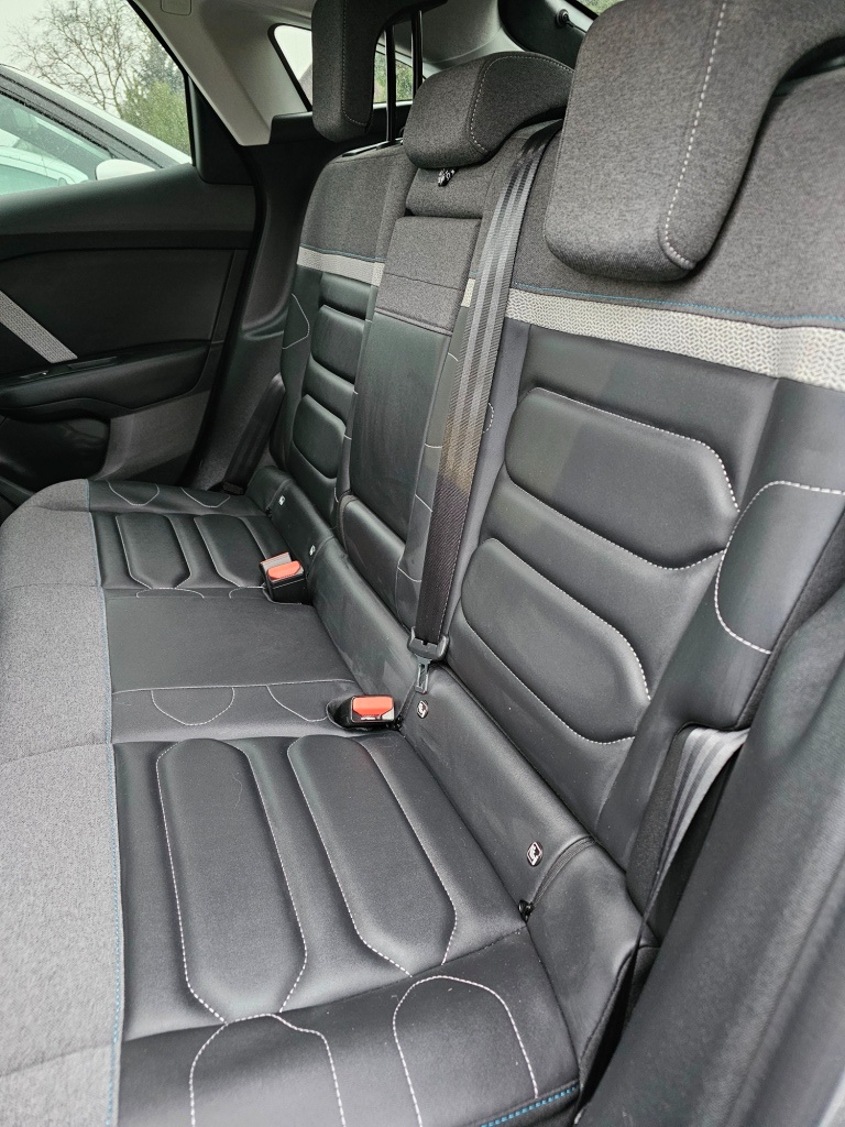 Citroen C4 ë-C4 Electric 136 Shine, rok 2022 - 20