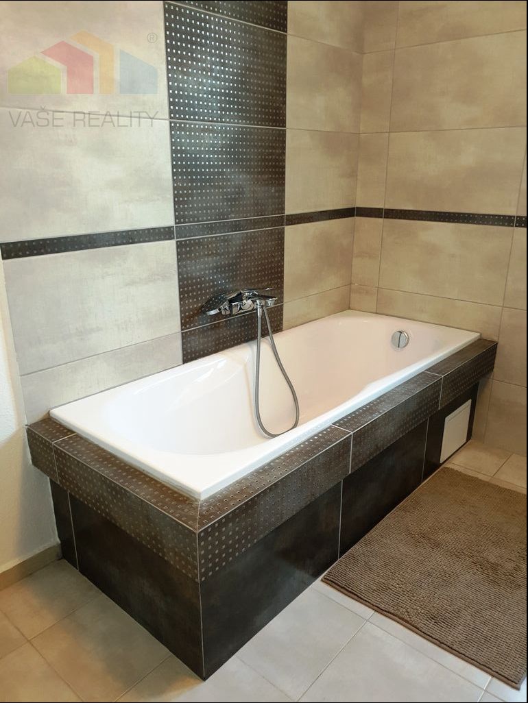 Na prenájom moderný zariadený 2-izbový byt po kompletnej - 20