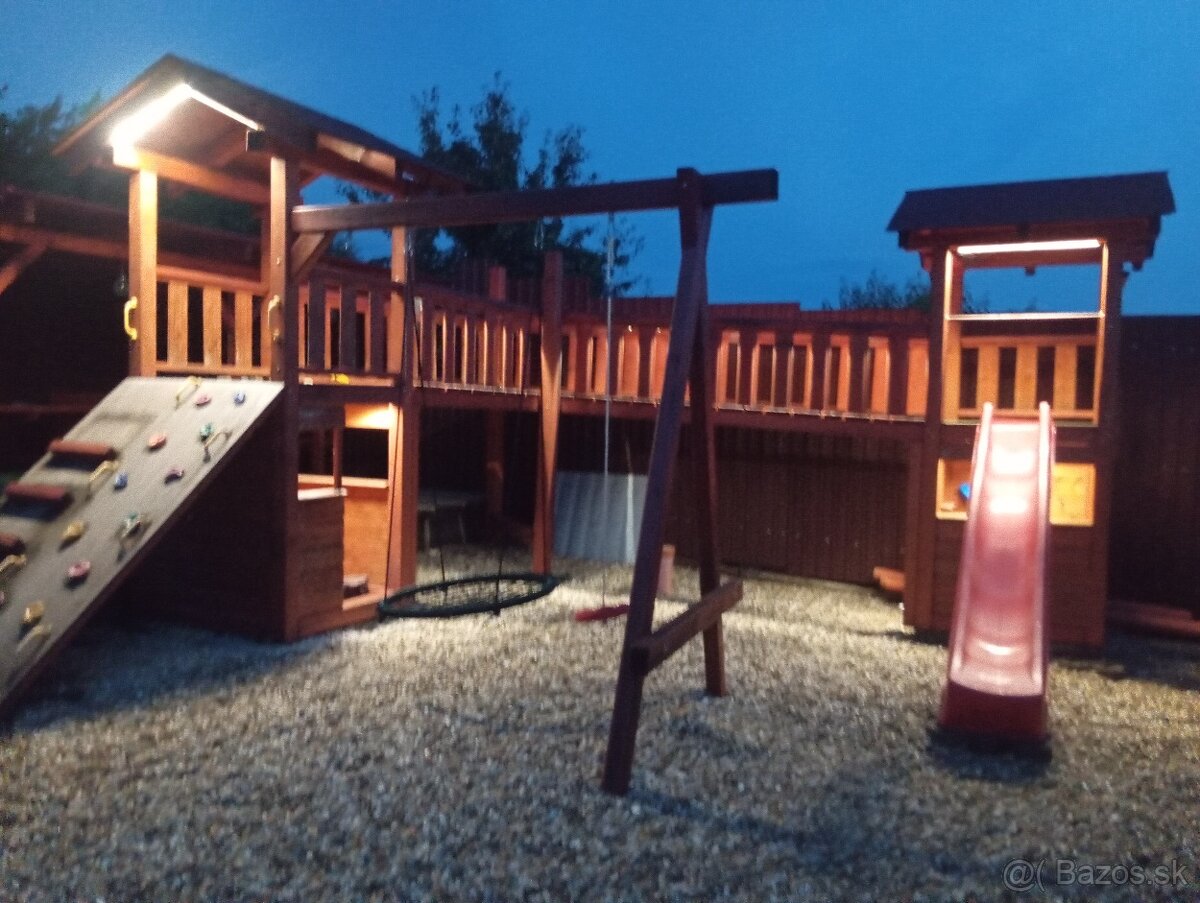 Detské ihrisko hojdačka šmýkačka detské preliezky a domčeky - 20