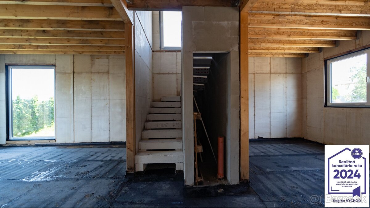Novostavba nízkoenergetického rodinného dvojdomu, Moldava na - 20