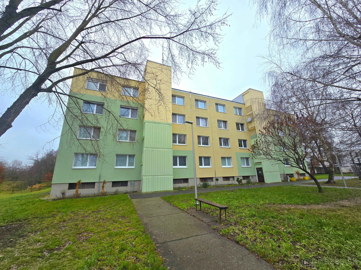 2i byt s možnosťou prerobenia na 3iz.; investičný potenciál - 20