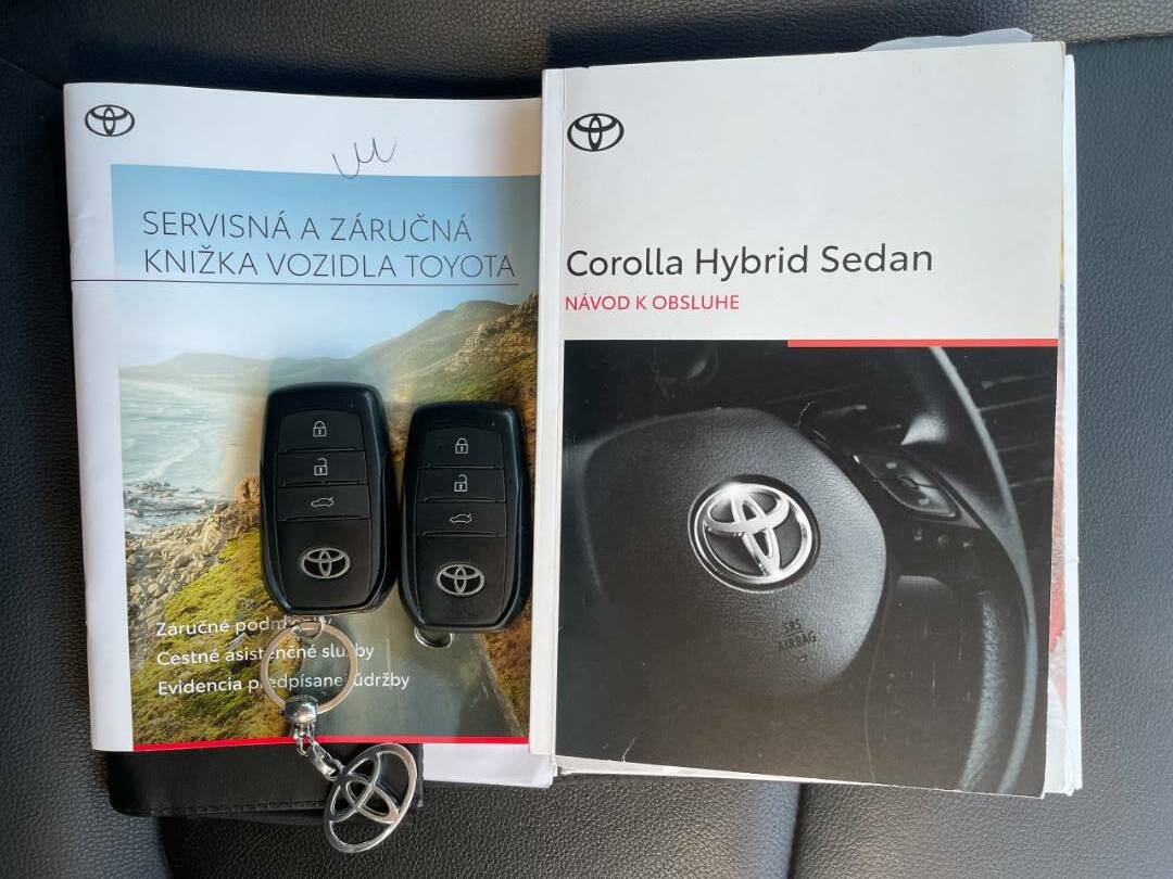 Toyota Corolla TS 1.8 Hybrid e-CVT Style - 20