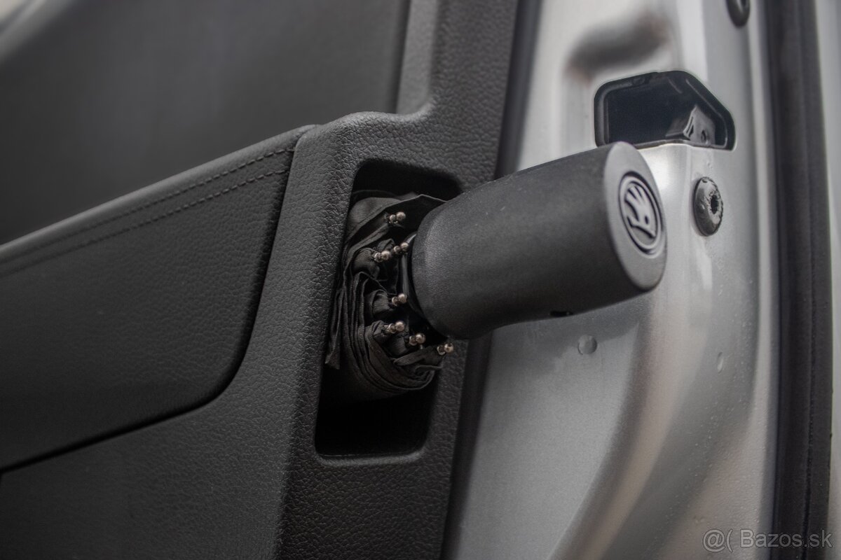 Škoda Superb Combi 2.0 TDI SCR L&K DSG - 20