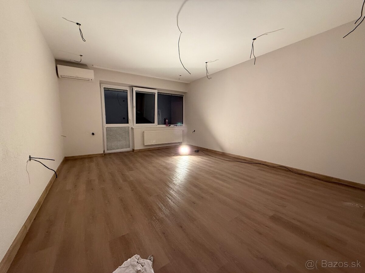 🛠️ REKONŠTRUKCIE A STAVEBNÉ PRÁCE NA KĽÚČ 🏠 - 20