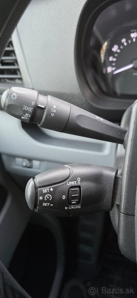 Opel Vivaro Zafira Life 1.5 CDTi 120k M Enjoy štandard - 20