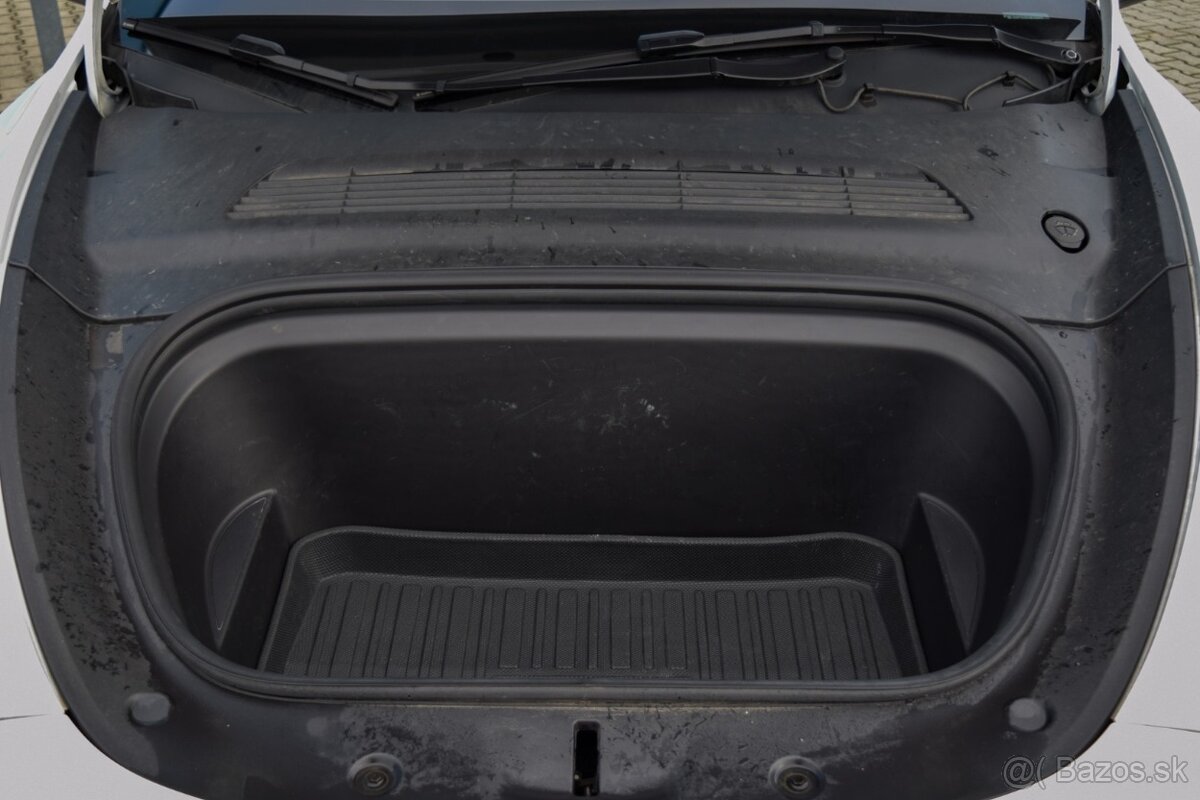 Tesla Model Y Long Range Dual Motor AWD 4x4 - 20