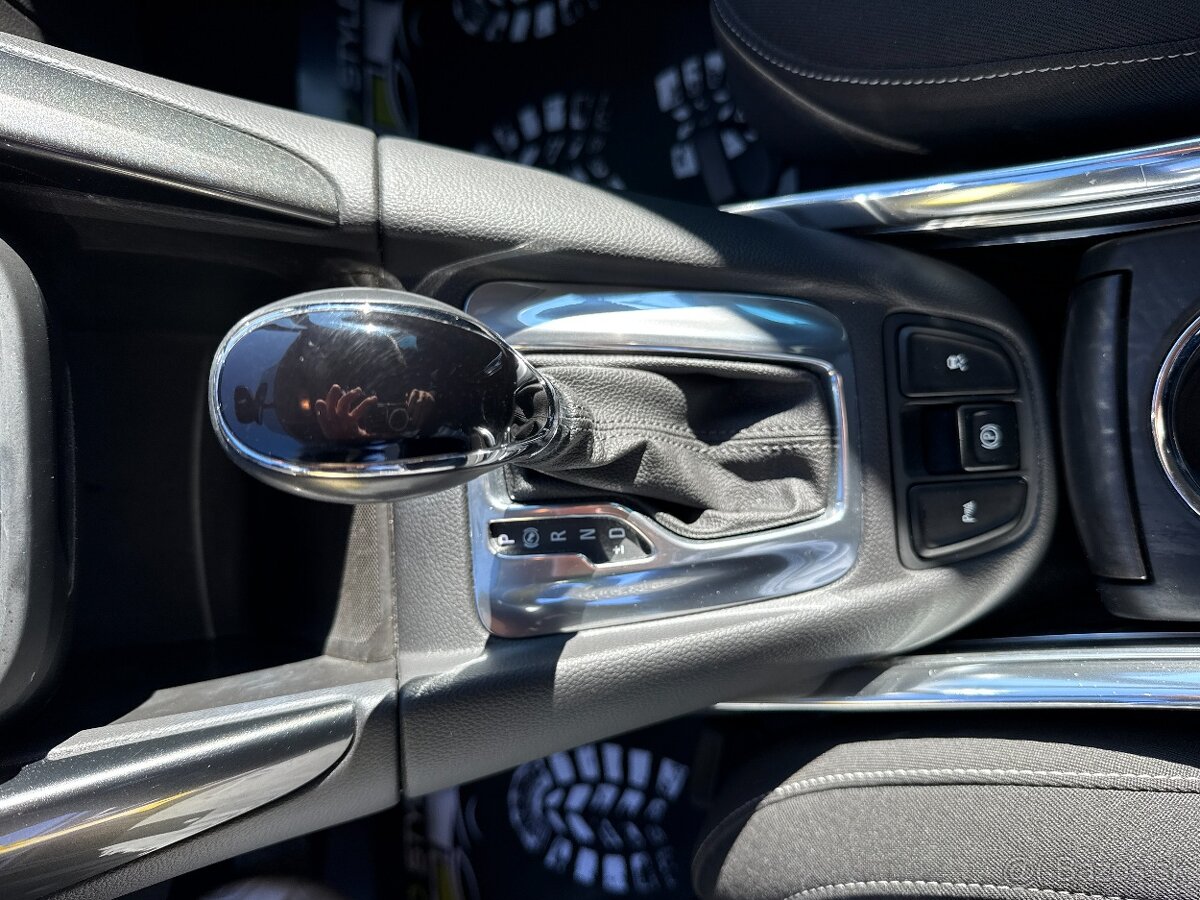 Opel Zafira 1.4 TURBO – 7 miest, SR, 63 000 km - 20