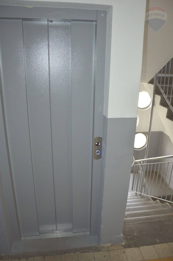 Predaj veľký 2,5 izbový byt Bratislava III - Nové Mesto - 20