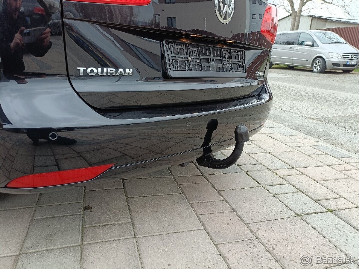 VOLKSWAGEN TOURAN 2.0 TDI CR 103 kW HIGHLINE BLUEMOTION - 20