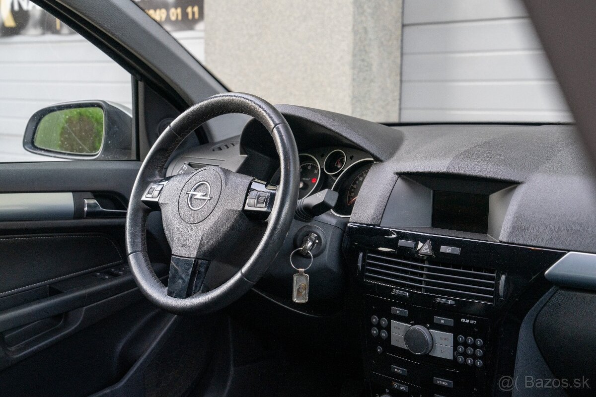 Opel Astra 1.4i, SR-vozidlo - 1.majiteľ - 20