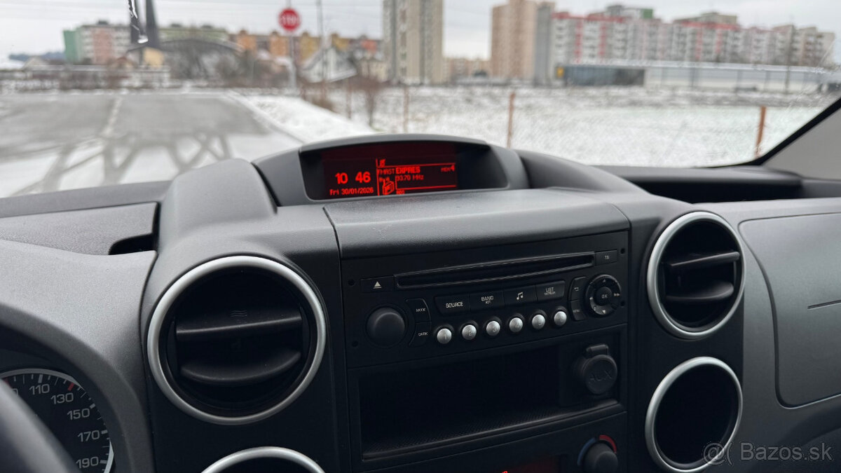 Peugeot Partner Tepee 1.6 BlueHDi 110k Access - 20