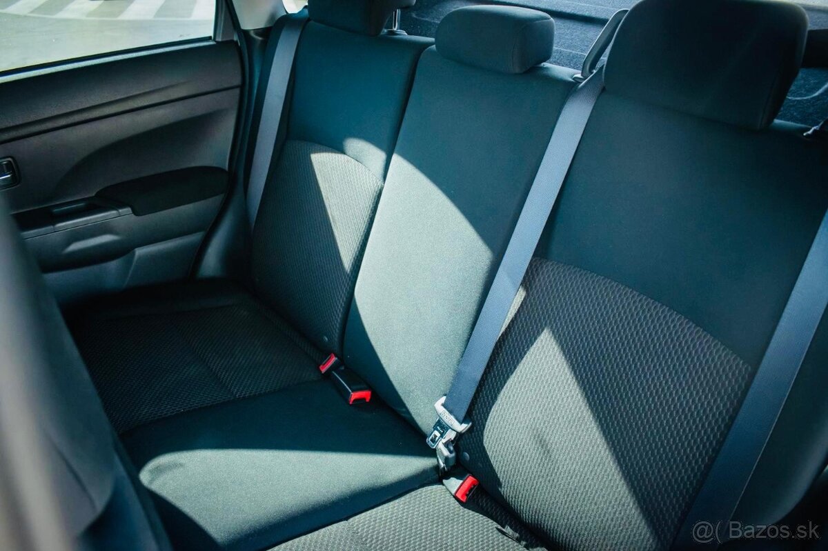 Mitsubishi ASX 1.6 MIVEC Inform - 20