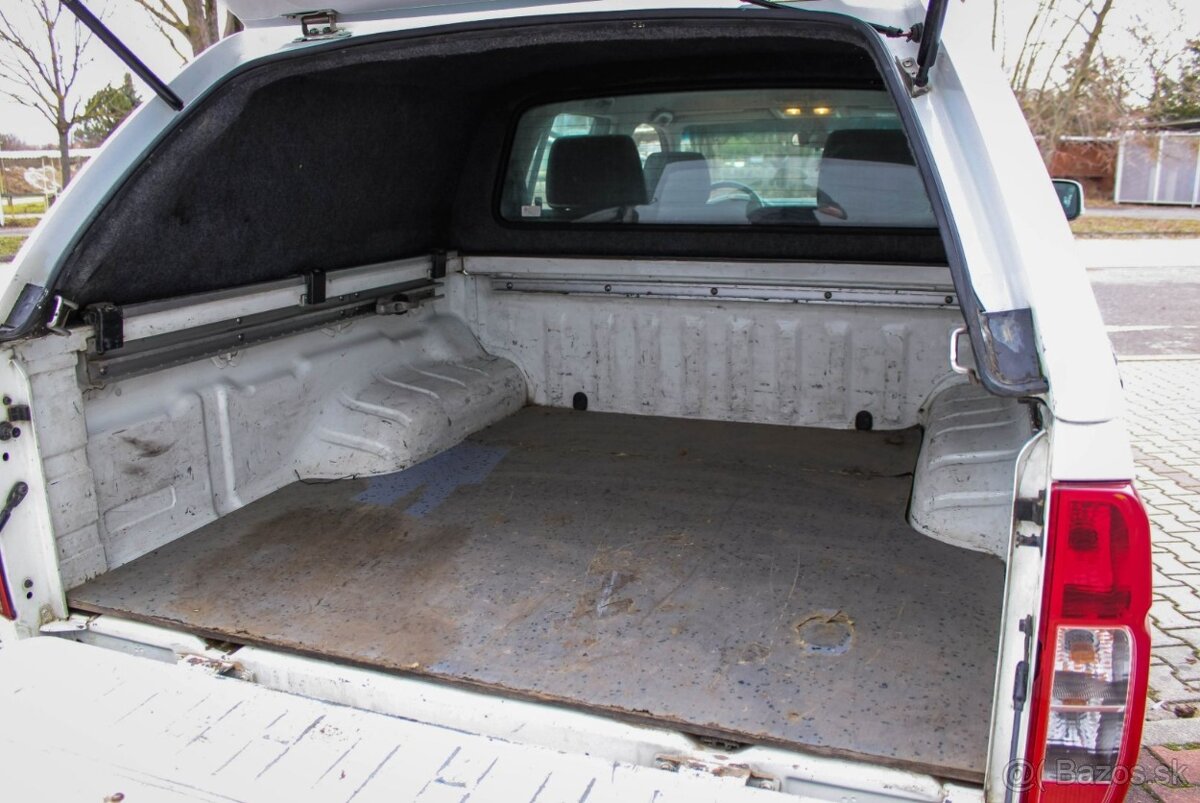 Nissan Navara DoubleCab 2.5D XE - 20