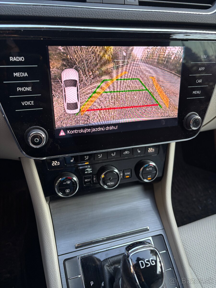 ŠKODA SUPERB 3 FACELIFT 1,5 TSI DSG - 20