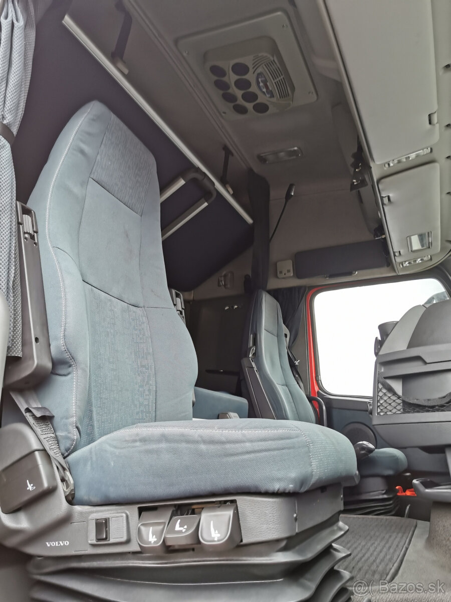 Prodám tahač návěsů VOLVO FH13 420 42T EEV - 20