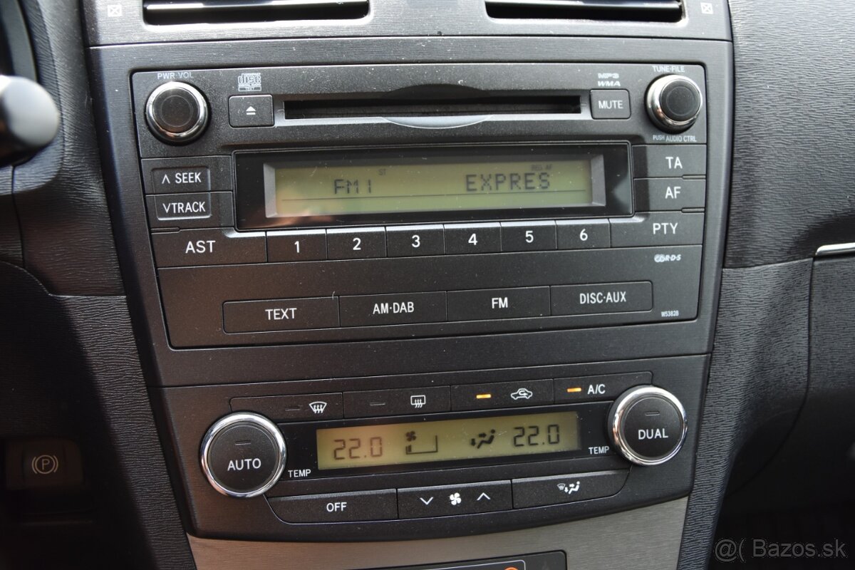 Toyota Avensis Combi - 20