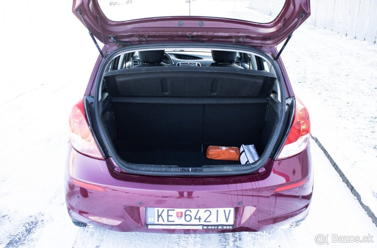 Hyundai i20 1.25, 62.5kW (2013) - 20