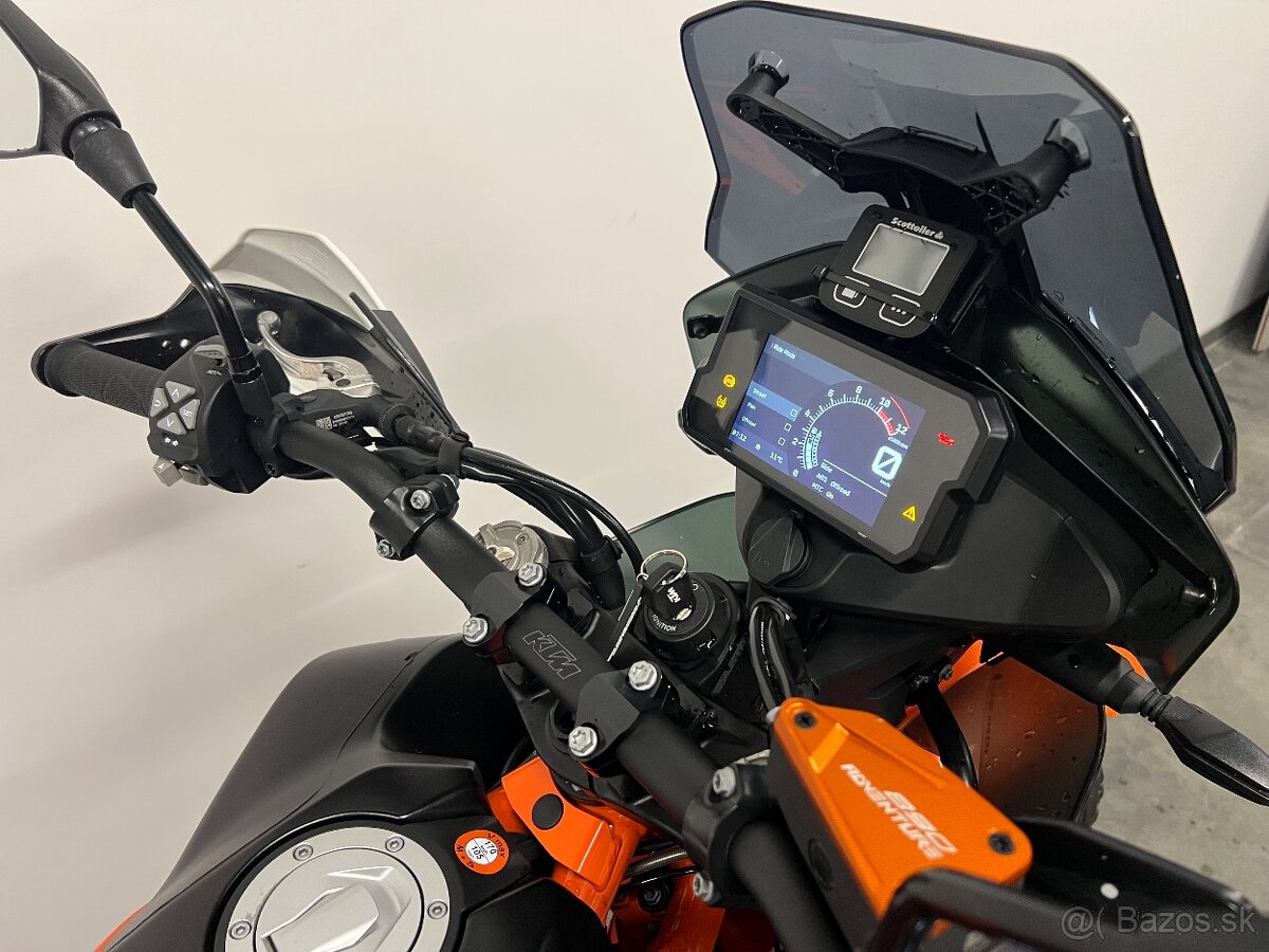 KTM 890 adventure R - 20