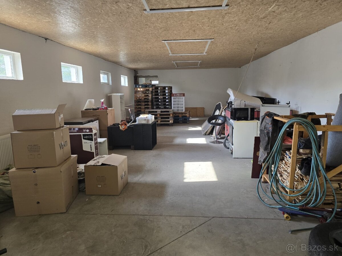 Veľký rodinný Dom-Jur nad Hronom s potenciálom na podnikanie - 20