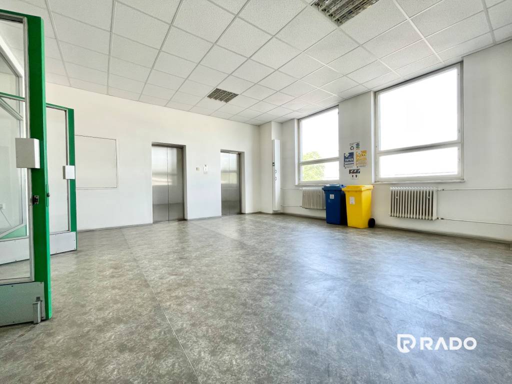 RADO | Kancelárie na prenájom 21m2, budova Fischer TireTech, - 20