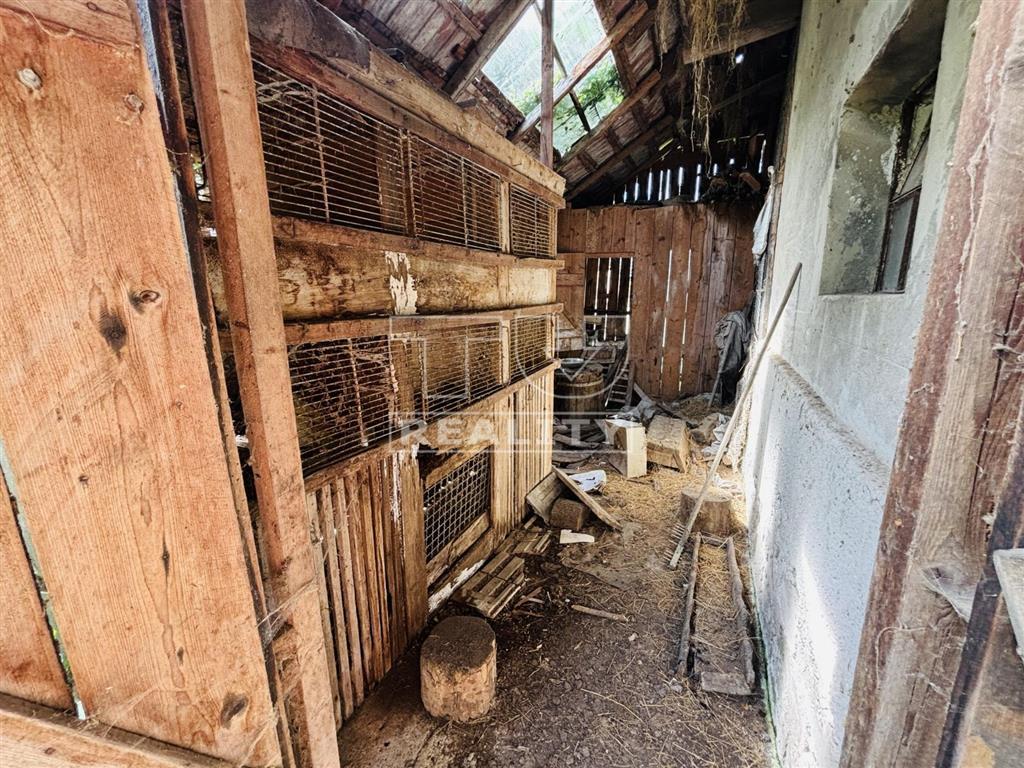 VEĽKÝ RODINNÝ DOM NA POZEMKU 1977 M2, KOŠECKÉ PODHRADIE - 20