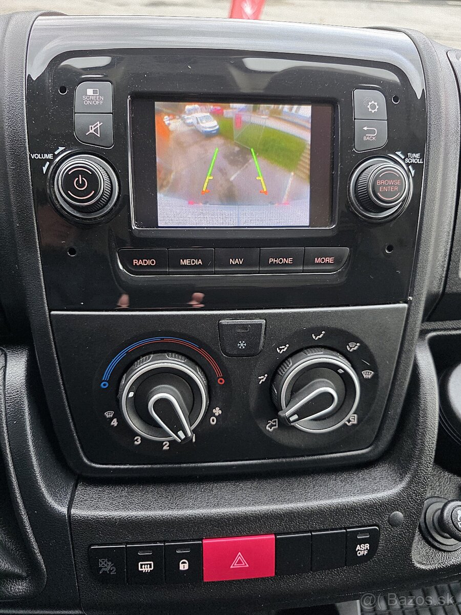 Peugeot Boxer 2,2 BlueHDI L2H2 - 20