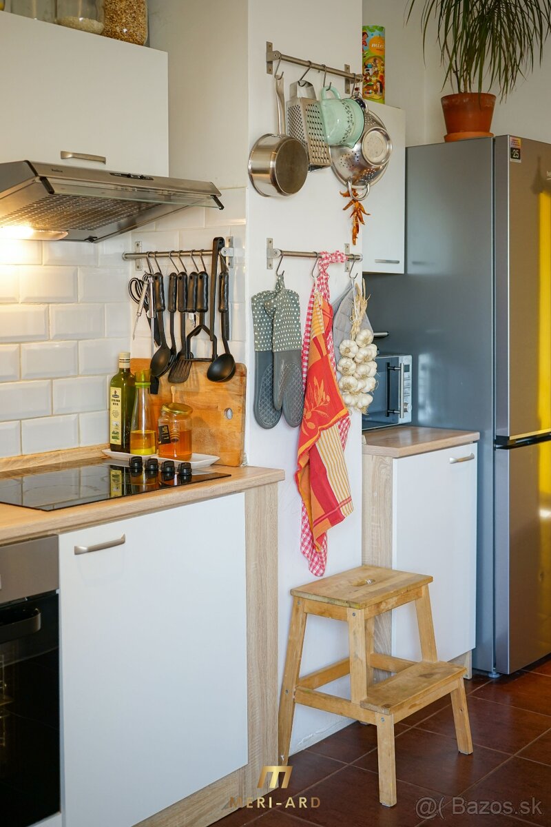 3-izbový podkrovný byt s parkovaním v pokojnej časti Rajky - 20