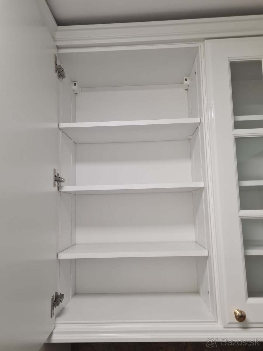 Moderná kuchynská linka so spotrebičmi - 20