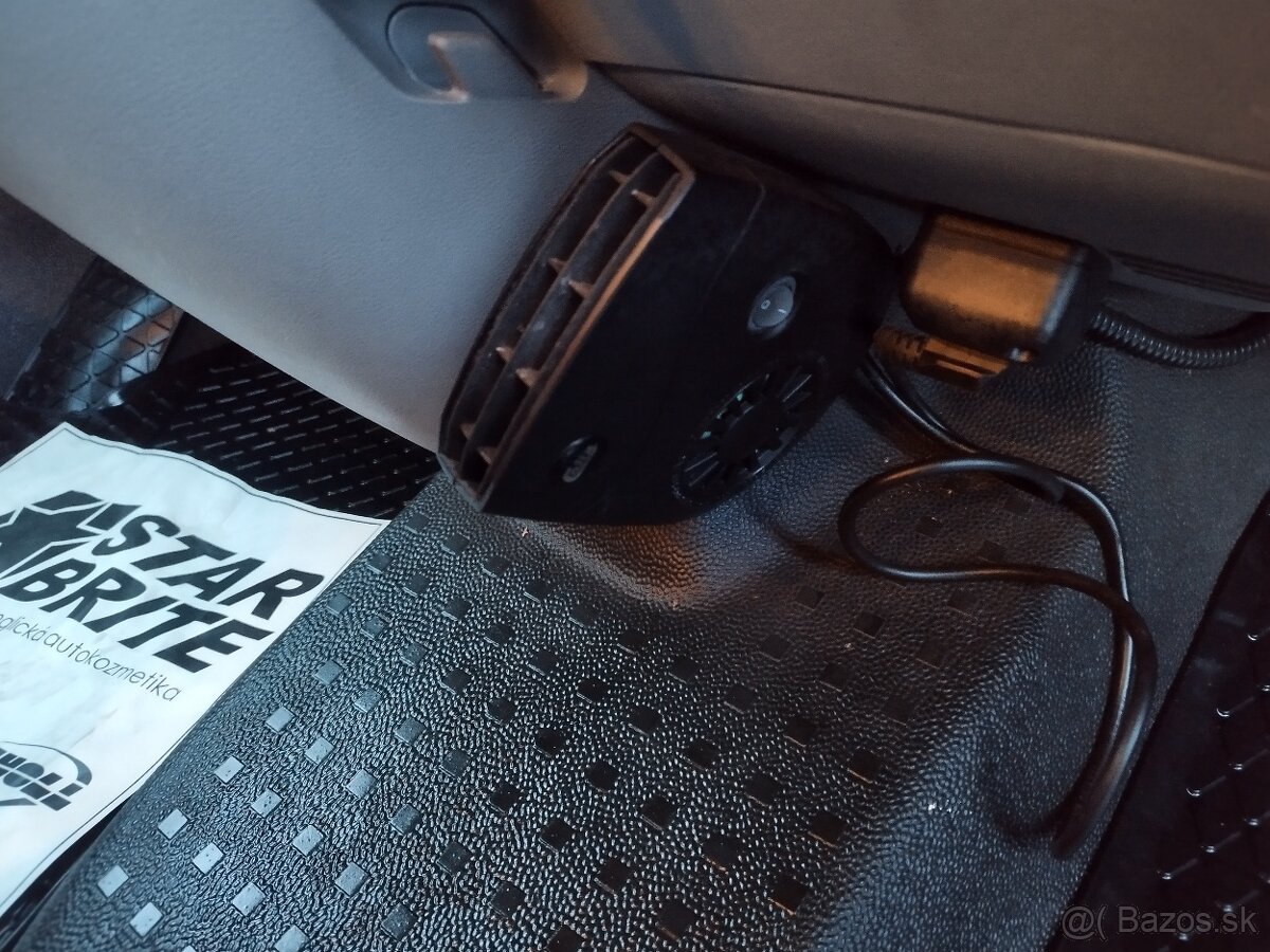 VW Volkswagen Caravelle 2.0TDI AUTOMAT DSG 8-miest 103 kW - 20