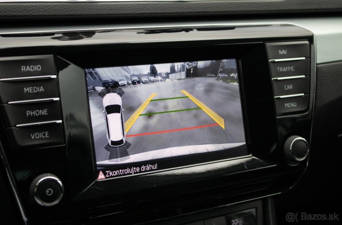 Škoda Superb Combi 1.6 TDI Ambition - 20