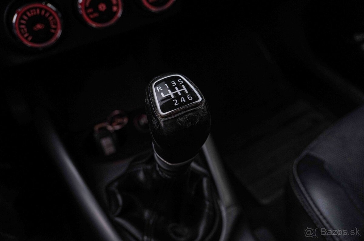 Mitsubishi Outlander 2.2 DI-D - 20