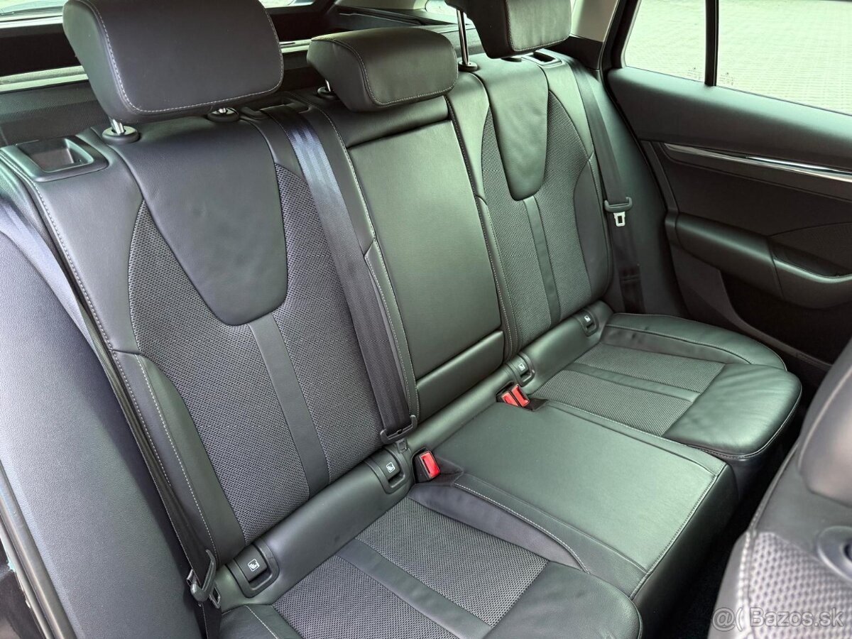 Škoda Octavia Combi 1.4 TSI iV PHEV Style DSG - 20