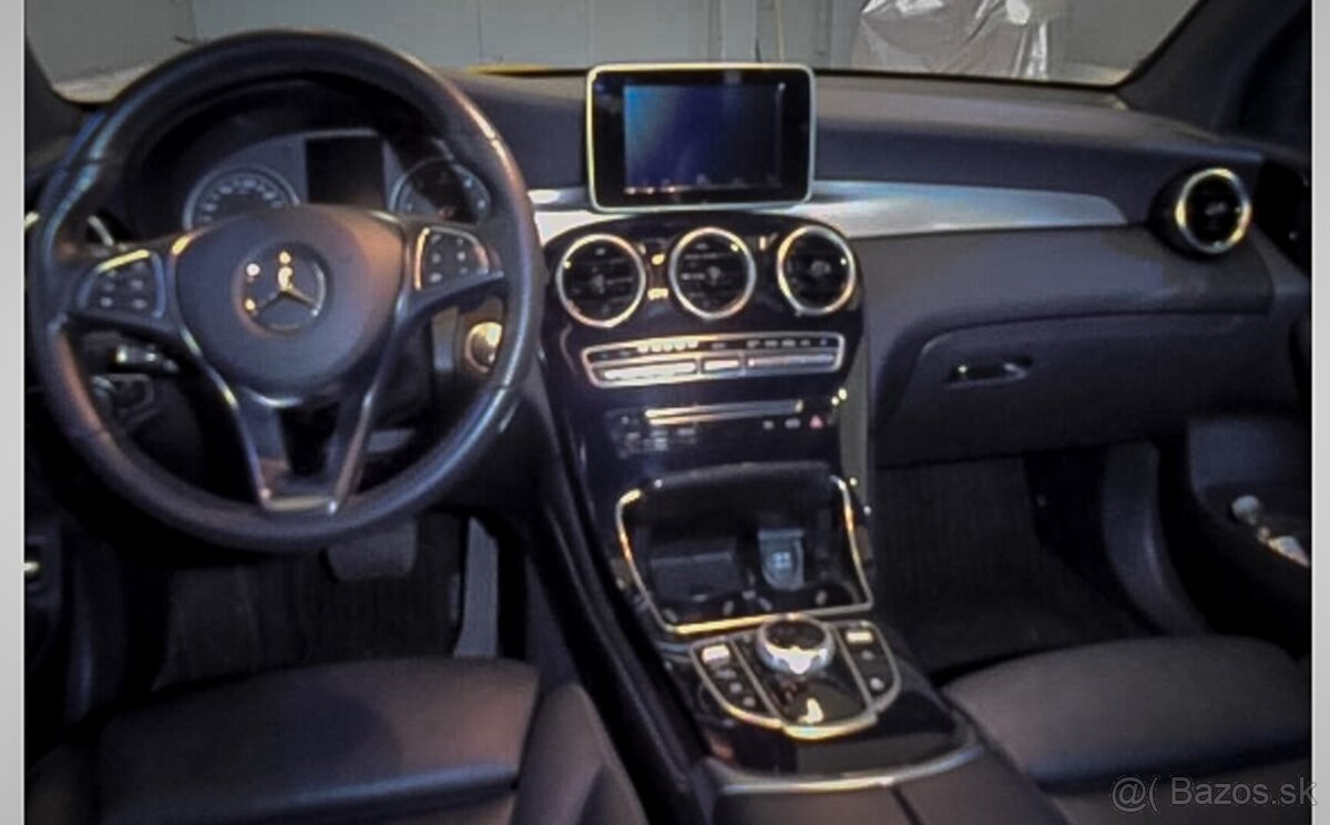 Mercedes-Benz GLC SUV 220 d 4MATIC A/T. - 20