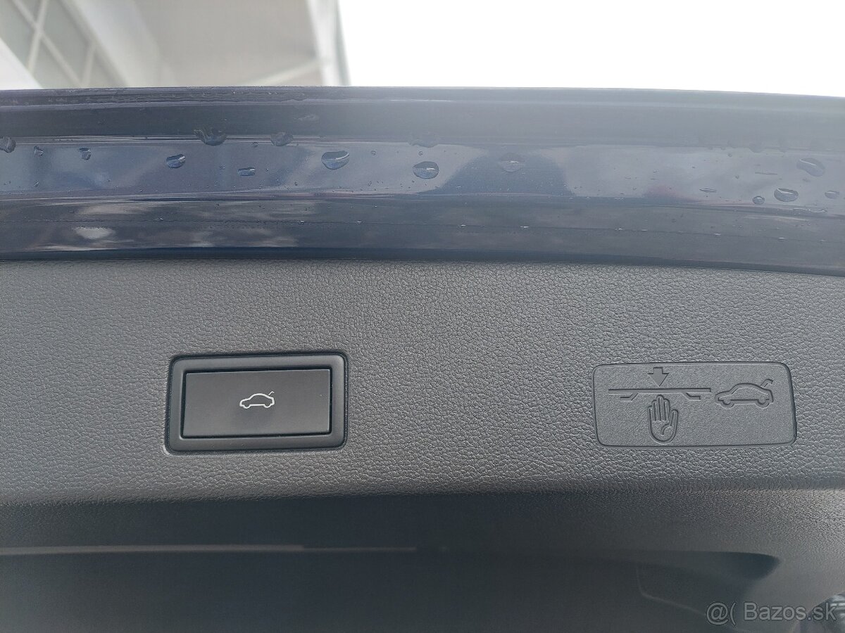 Volkswagen Golf Variant 1.5 eTSI R-Line DSG - 20