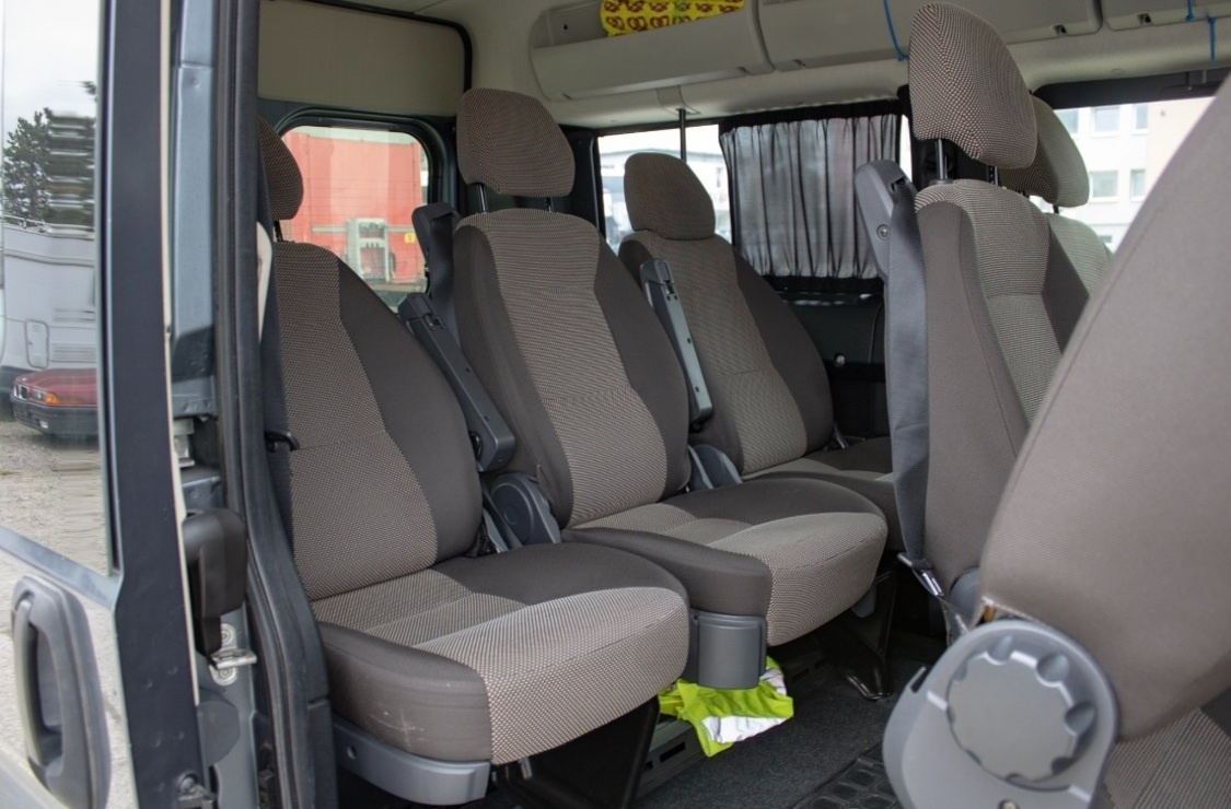 Peugeot Boxer 2.0 BlueHDi • 9-miestny • - 20