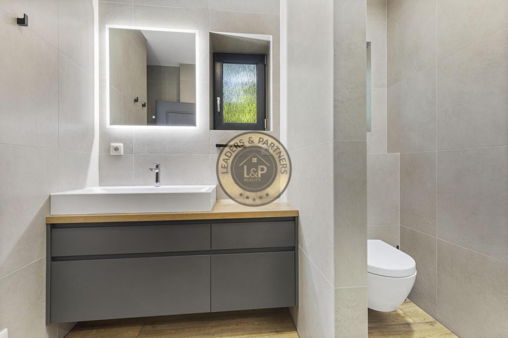 Na predaj luxusná vila rekreačnej oblasti Modra Piesok - 20