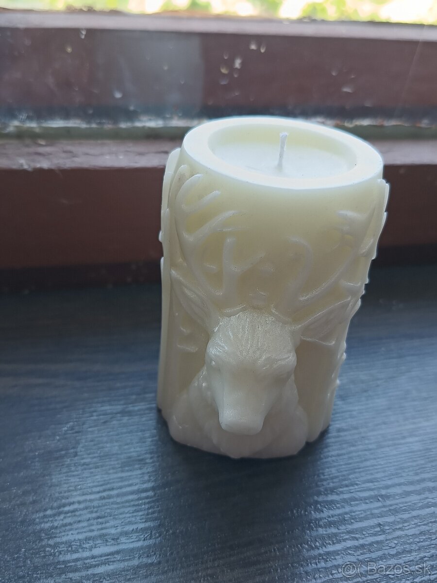 Domáce vyrobené sviečky a kytica - 20