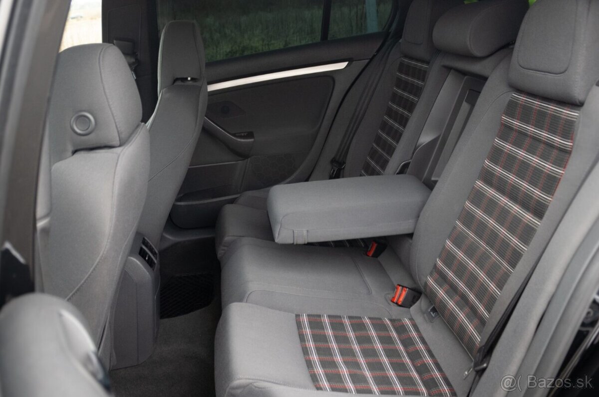 Volkswagem Golf V GTI - 20