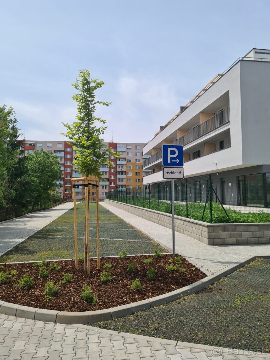 Nadštandardný 2 - izb. byt Levice- Rybníky - 20